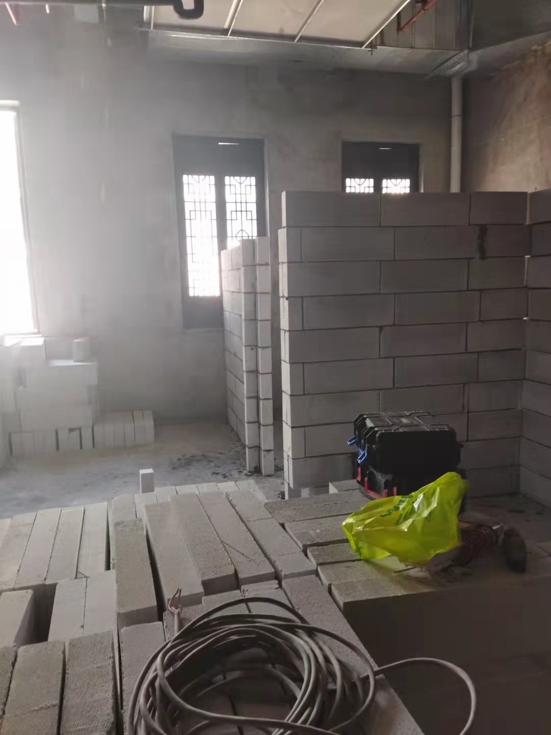 办公楼隔墙施工